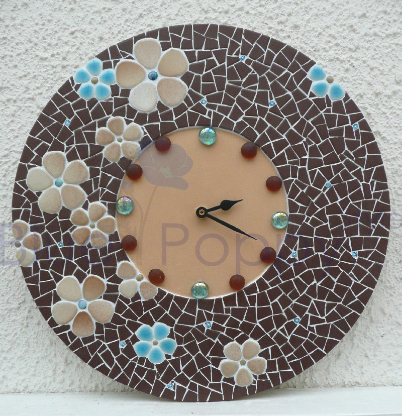 Horloge mosaïque Fleurs en chocolat