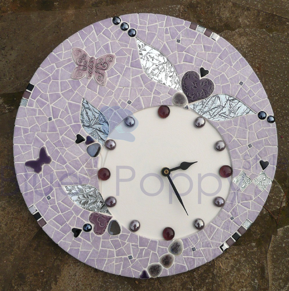 Horloge mosaïque Violette